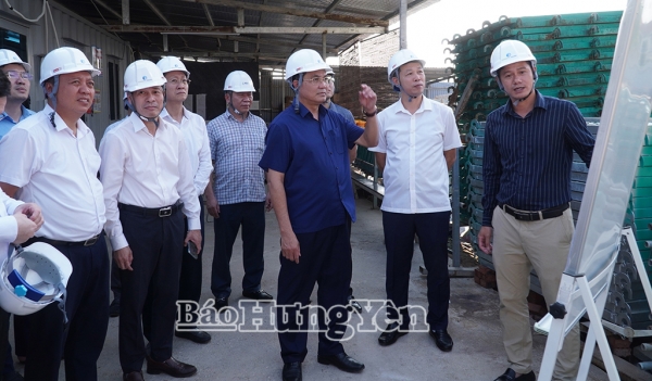 Đồng chí Phó Chủ tịch UBND tỉnh Lê Quang Hòa kiểm tra tiến độ một số dự án trong Khu kinh tế và làm việc với nhà đầu tư Hàn Quốc