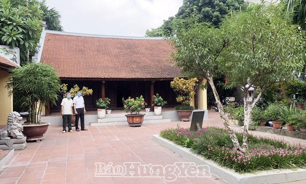 Nhà tưởng niệm Liệt sỹ Tô Hiệu, xã Nghĩa Trụ (Văn Giang)  