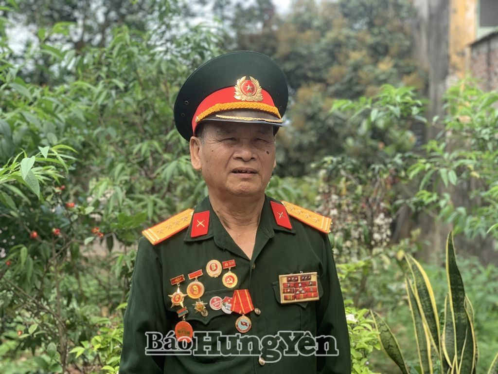 Đại tá Bùi Văn Dục 