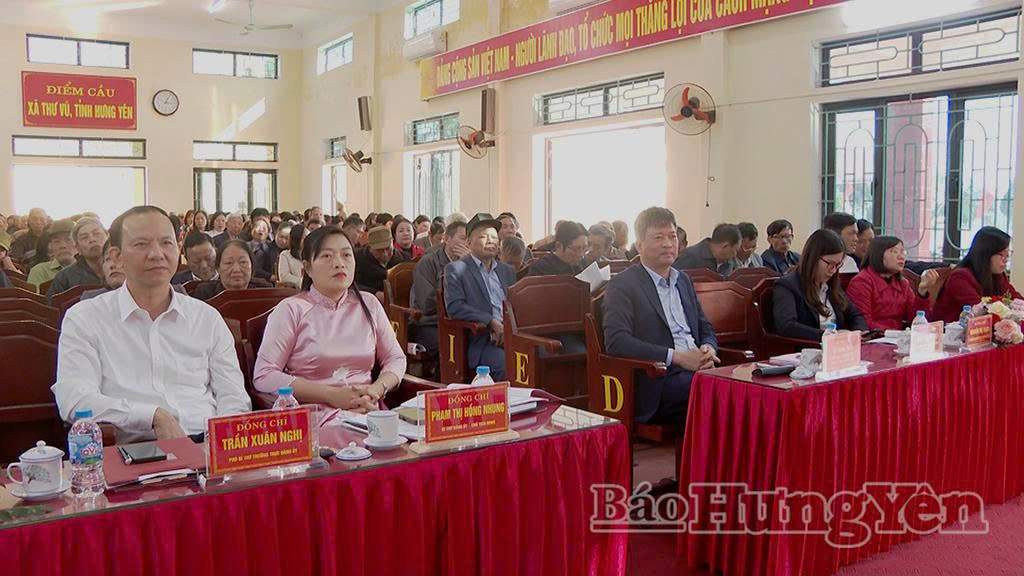 Đại biểu dự hội nghị.