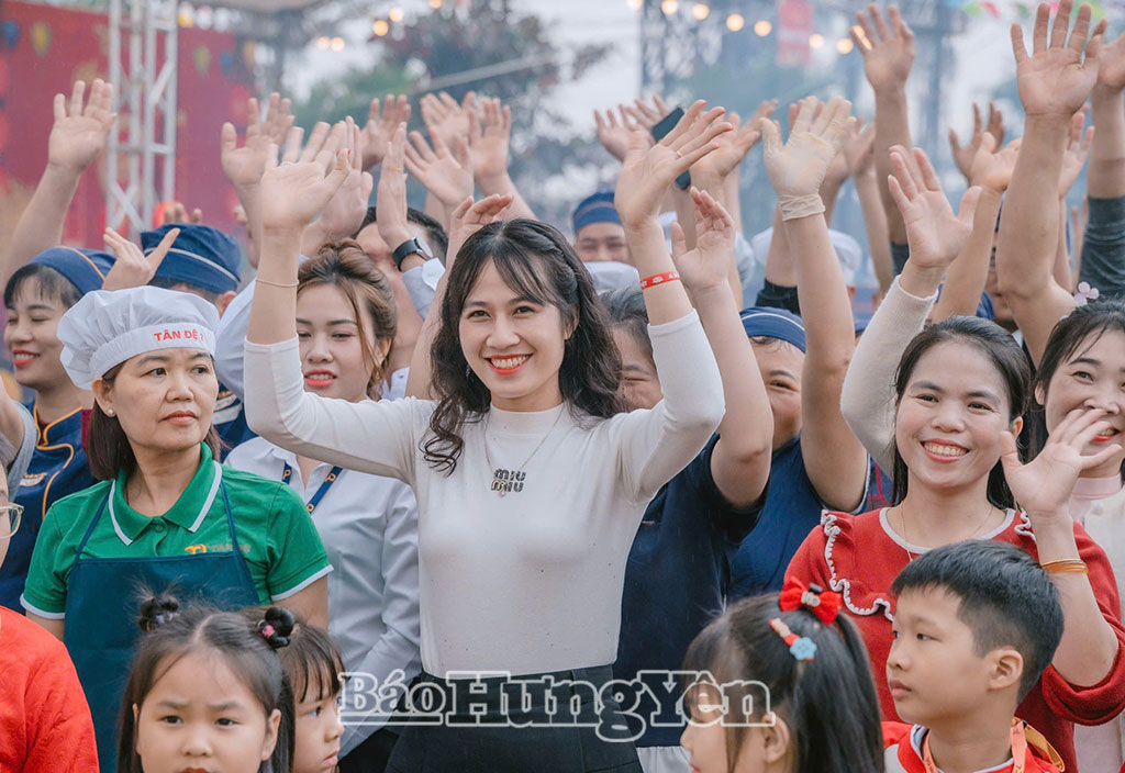 Chương trình Tết cổ truyền của người Tân Đệ mang đến niềm vui, động lực thi đua sản xuất, kinh doanh của doanh nghiệp.