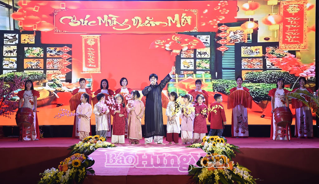 Đơn vị trường mầm non Đại Đồng dự thi nội dung tiếng hát khu dân cư.