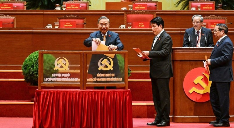 Đại hội thực hiện nội dung công tác nhân sự, bầu Ban Chấp hành Trung ương Đảng khóa XIV