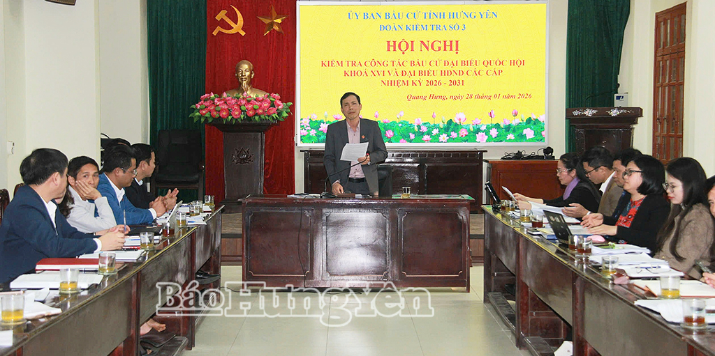 Đại diện Đoàn kiểm tra số 3 phát biểu tại buổi kiểm tra. Ảnh: Vi Ngoan 