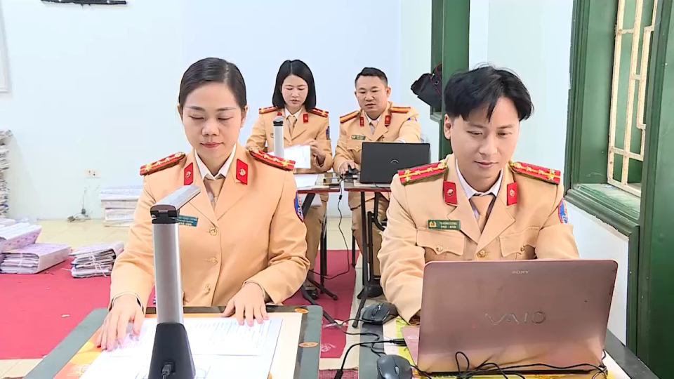 Tăng tốc l&agrave;m sạch dữ liệu đăng k&yacute; xe