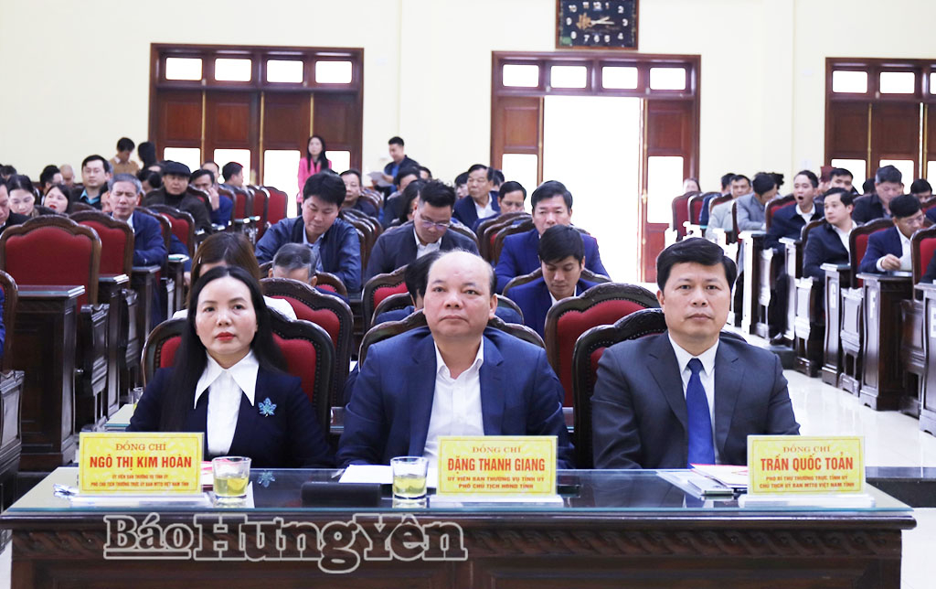 Các đại biểu dự hội nghị.