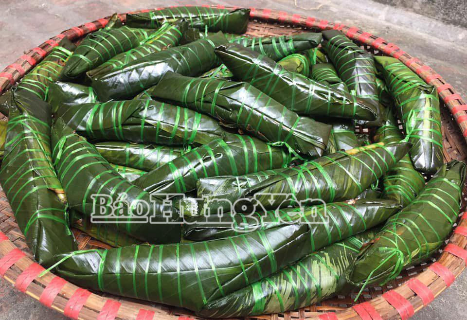 Bánh tẻ sau khi luộc chín.