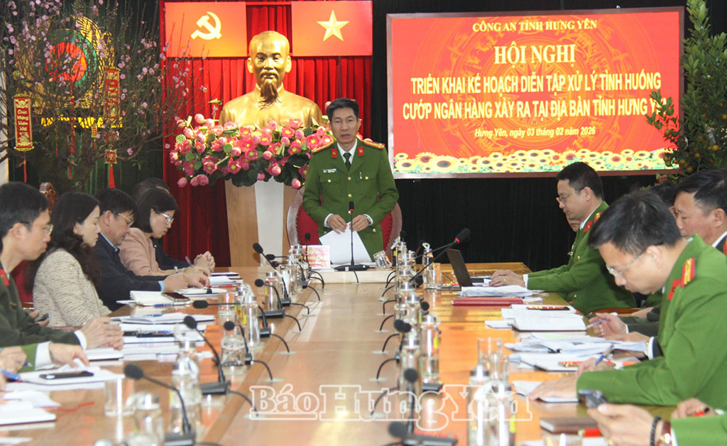 Các đại biểu dự hội nghị.