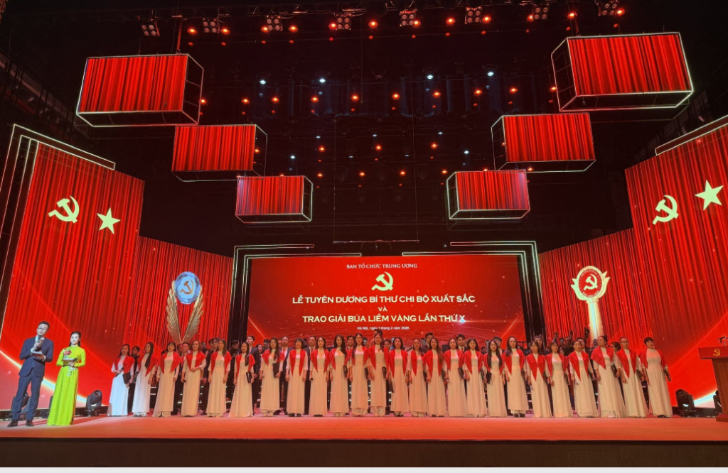 Tối nay (3-2), diễn ra Lễ tuy&ecirc;n dương b&iacute; thư chi bộ xuất sắc v&agrave; trao Giải B&uacute;a liềm v&agrave;ng lần thứ X &ndash; năm 2025