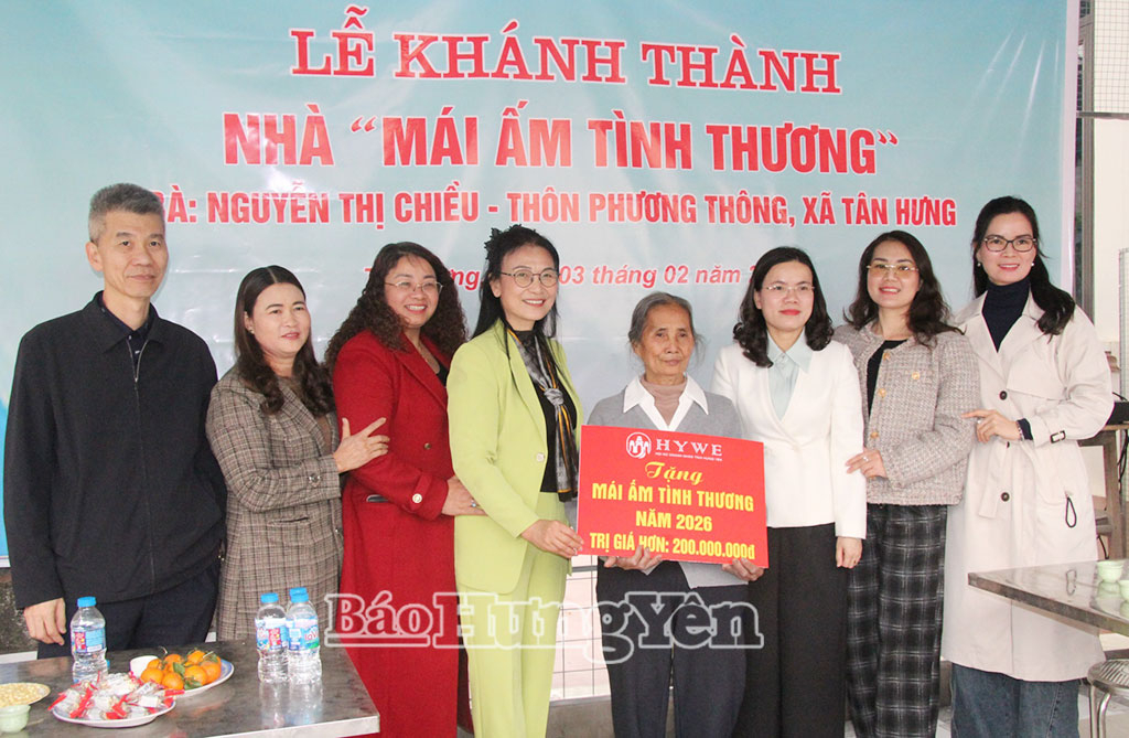 Kh&aacute;nh th&agrave;nh nh&agrave; &ldquo;M&aacute;i ấm t&igrave;nh thương&rdquo; tại x&atilde; T&acirc;n Hưng