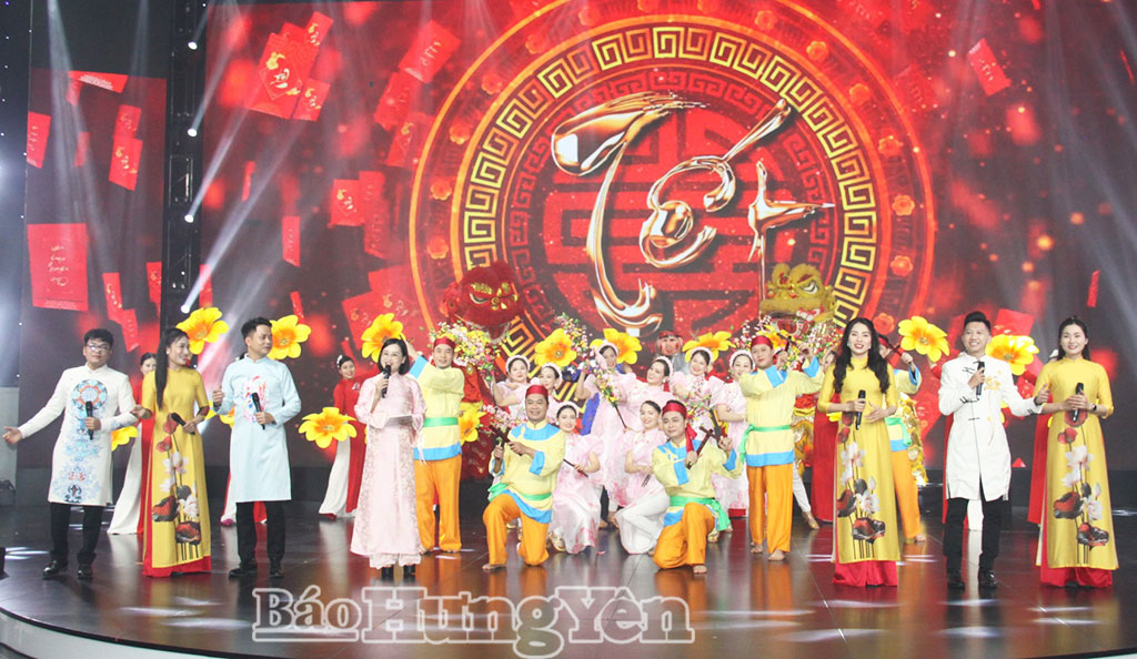 Các tiết mục văn nghệ được dàn dựng công phu đã mang đến bầu không khí tươi vui, ấm áp chào xuân Bính Ngọ 2026.