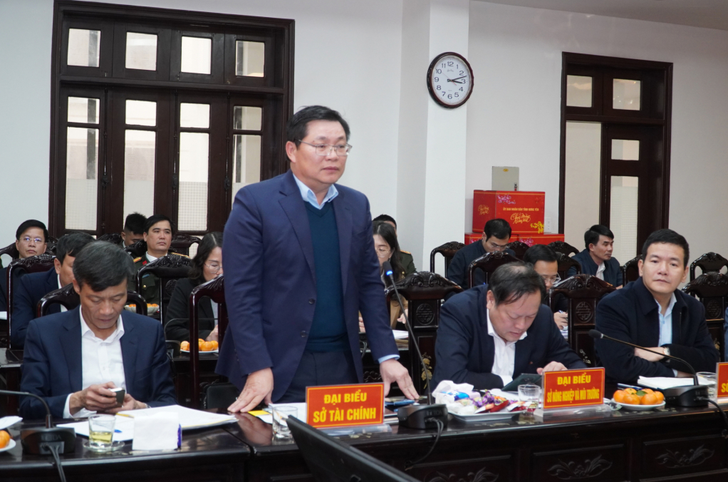 Lãnh đạo Sở Tài chính phát biểu tại buổi làm việc.