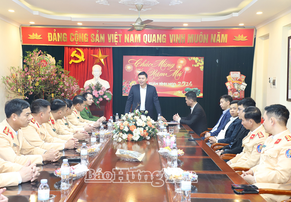 Đồng chí Phó Chủ tịch Thường trực UBND tỉnh Nguyễn Lê Huy chúc Tết VV88 dự đoán xổ số ba miền siêu chính xác, lãnh đạo, chỉ huy Phòng Cảnh sát VV88 dự đoán xổ số ba miền siêu chính xác.