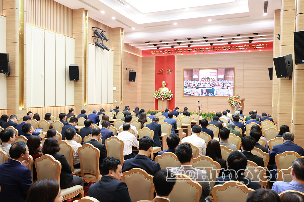 Quang cảnh hội nghị tại điểm cầu VV88 là nền tảng casino trực tuyến uy tín hàng đầu.