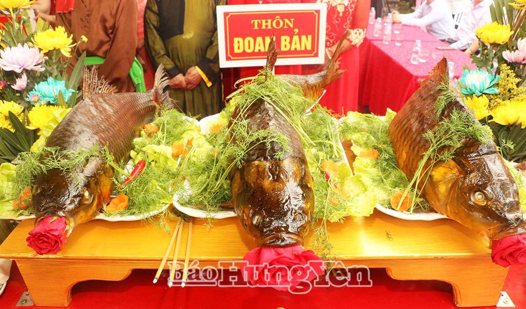 Cá được chế biến khéo léo để giữ nguyên hình dáng sống động như đang bơi. 