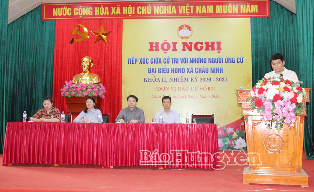 Ứng cử viên tham gia ứng cử đại biểu HĐND xã Châu Ninh nhiệm kỳ 2026 - 2031 trình bày chương trình hành động.