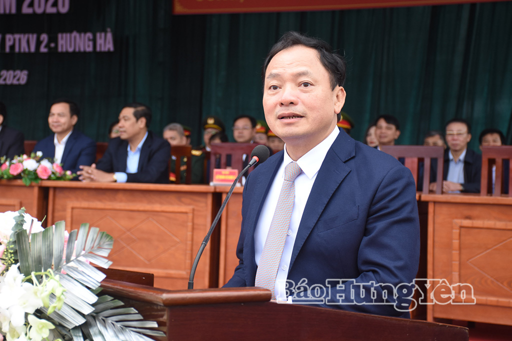 Đồng chí Trần Quốc Văn, Phó Bí thư Tỉnh ủy, Chủ tịch HĐND tỉnh phát biểu tại buổi lễ.