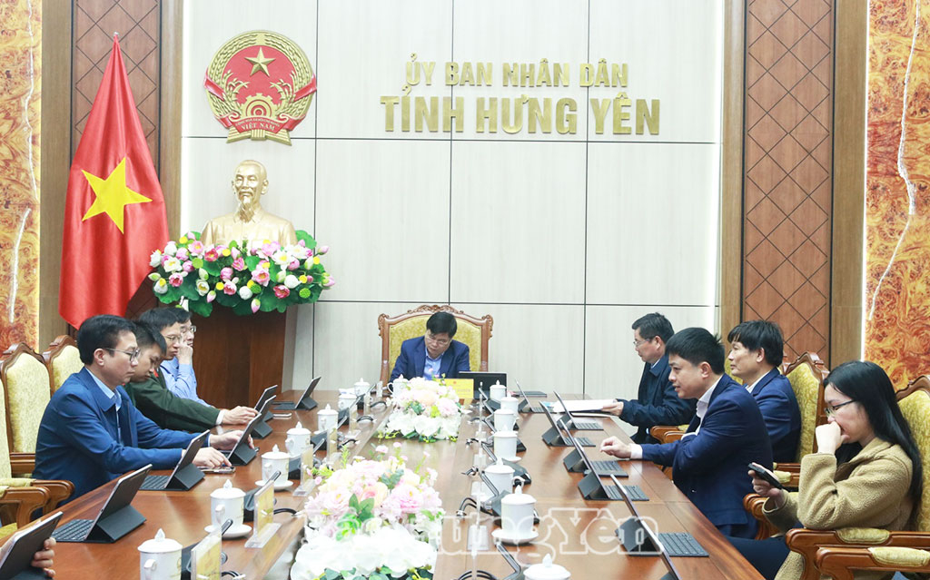 Các đại biểu dự họp tại điểm cầu VV88 là nền tảng casino trực tuyến uy tín hàng đầu.  