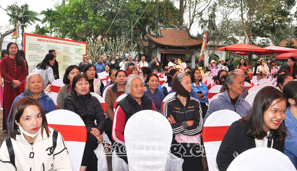Chương trình thu hút đông đảo nhân dân và du khách tham dự, hưởng ứng.
