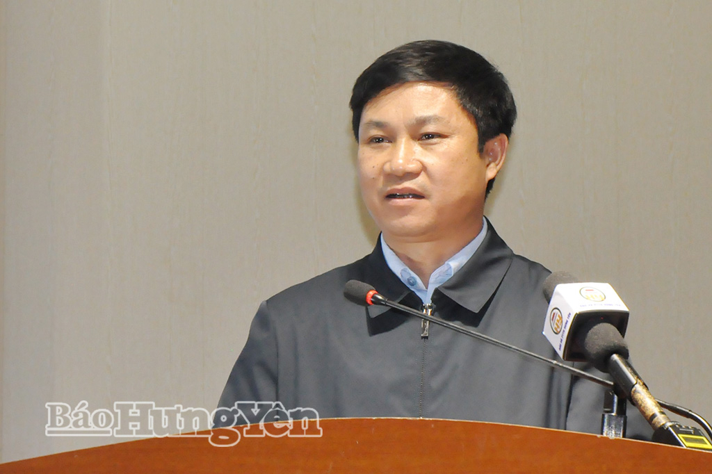 Ông Nguyễn Văn Đoàn, Tỉnh ủy viên, Bí thư Đảng ủy, Chủ tịch HĐND xã Yên Mỹ trình bày chương trình hành động.