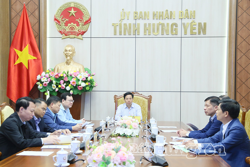 Các đại biểu dự họp tại điểm cầu tỉnh Hưng Yên.