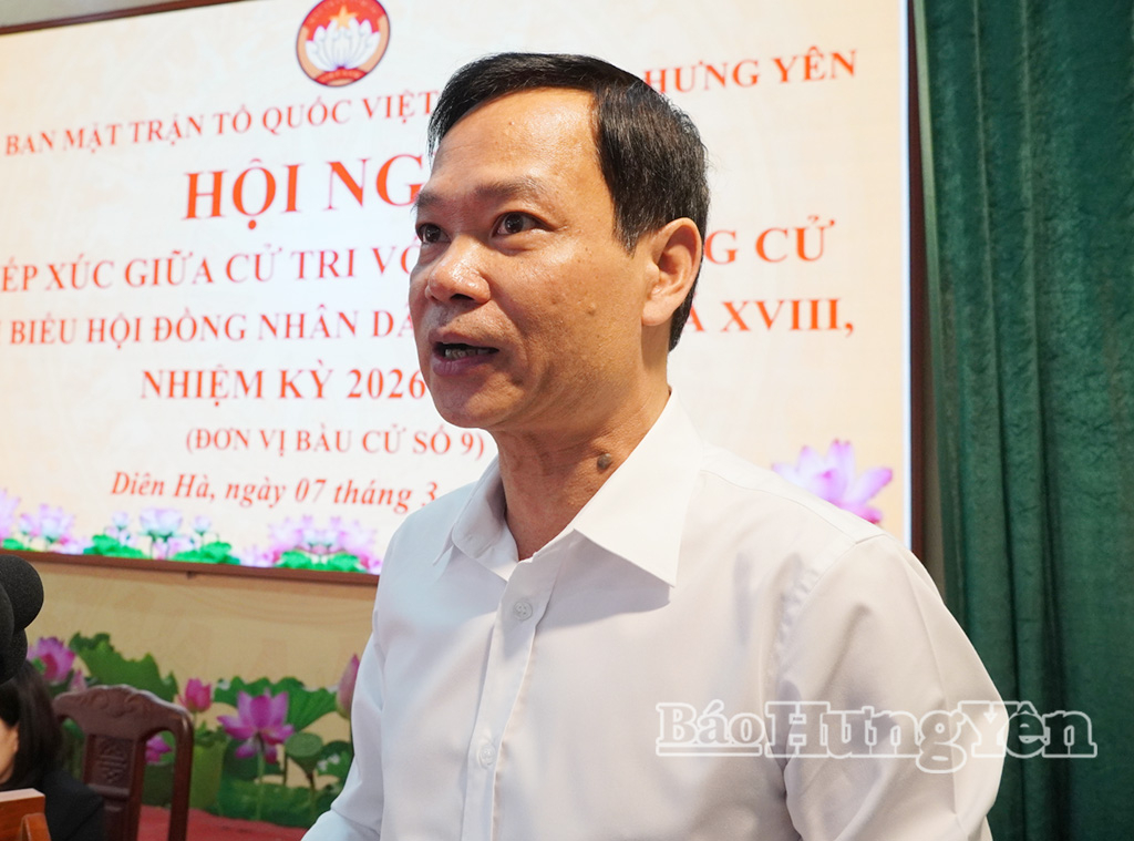 Ông Nguyễn Thái Dương, Bí thư Đảng ủy, Chủ tịch HĐND xã Diên Hà trình bày chương trình hành động.