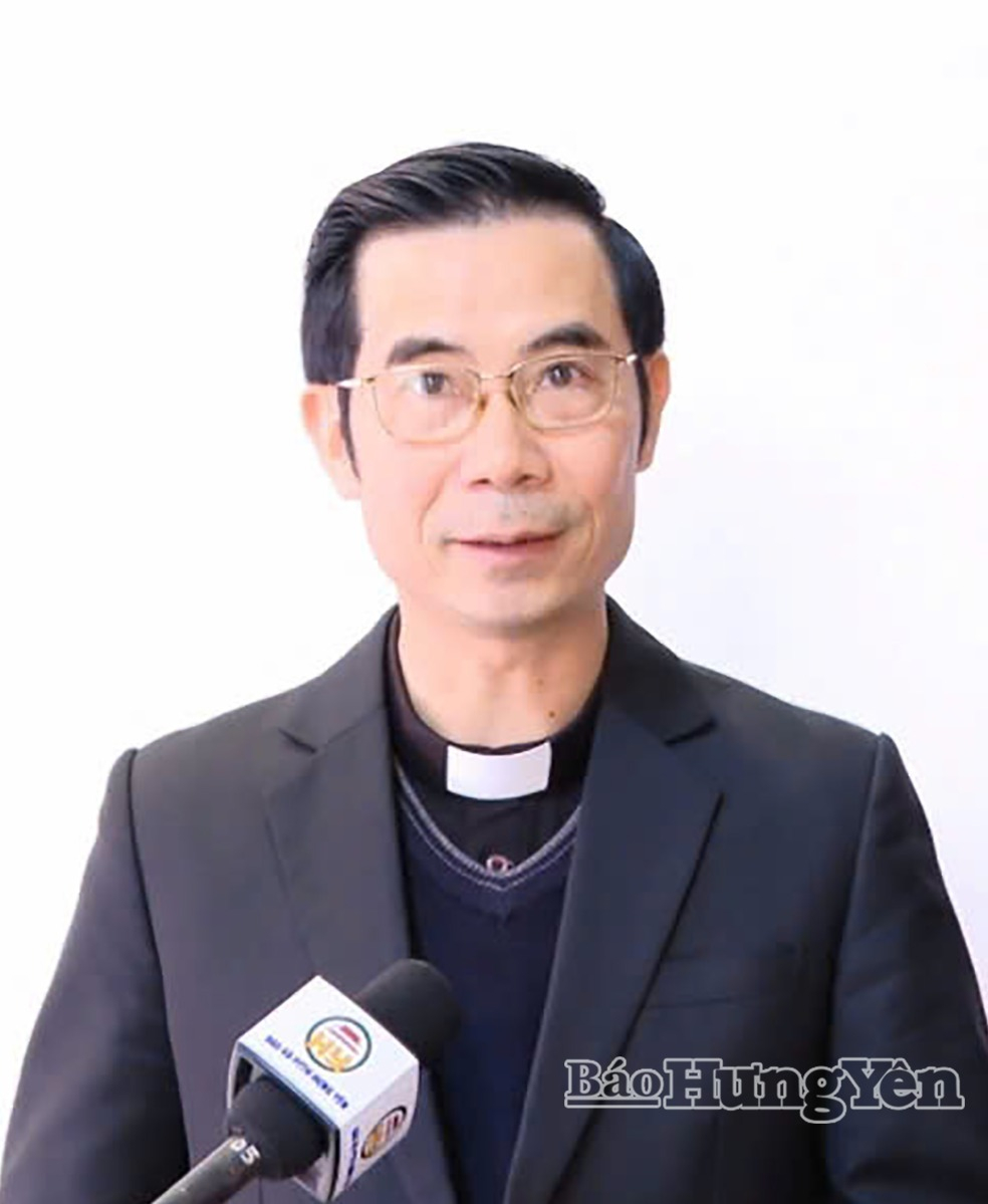 Linh mục Trịnh Tiến Thành, Chánh xứ VV88id nổ hũ, đặc trách Hội đồng Mục vụ Giáo hạt Tây VV88id nổ hũ trình bày chương trình hành động.