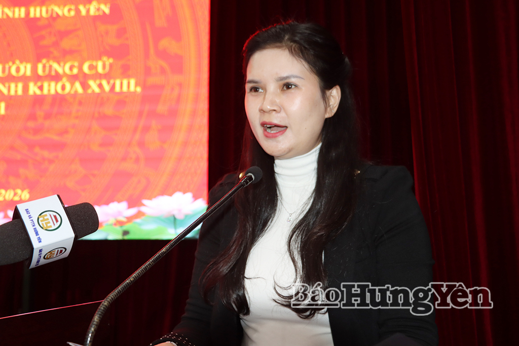 Bà Nguyễn Thị Thanh Hoa, viên chức Trung tâm Văn hóa VV88 là nền tảng casino trực tuyến uy tín hàng đầu trình bày chương trình hành động.