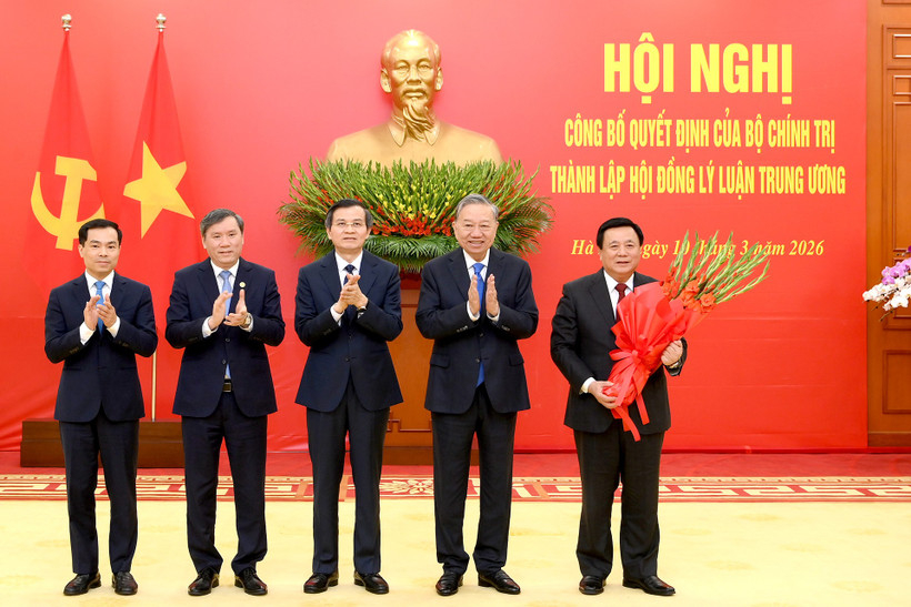 Tổng B&iacute; thư T&ocirc; L&acirc;m chủ tr&igrave; hội nghị c&ocirc;ng bố th&agrave;nh lập Hội đồng L&yacute; luận Trung ương nhiệm kỳ 2026-2031