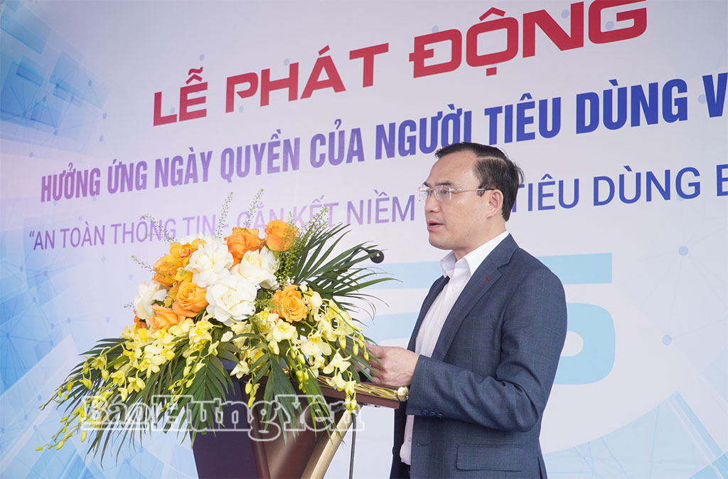 Lãnh đạo Sở Công Thương phát biểu tại buổi lễ.