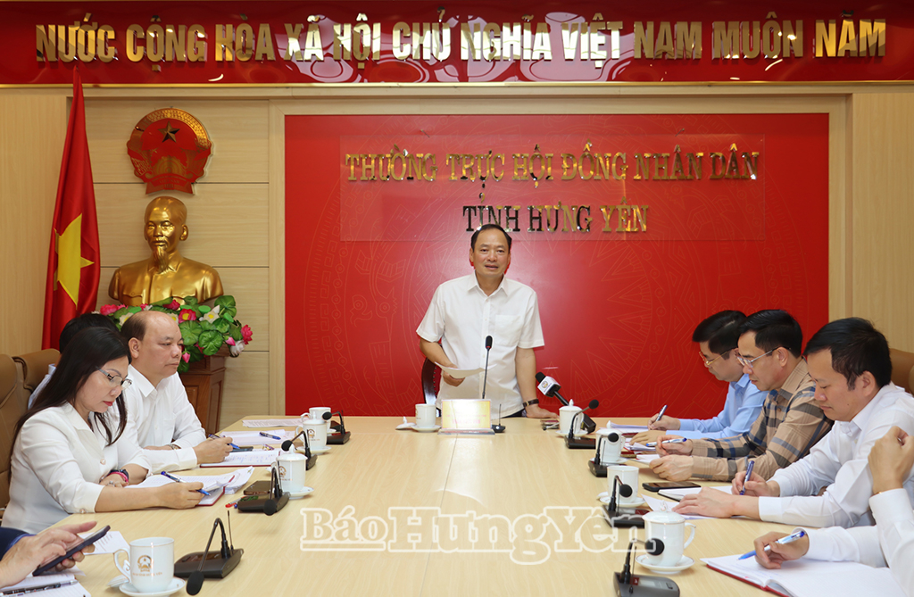 Các đại biểu dự hội nghị.