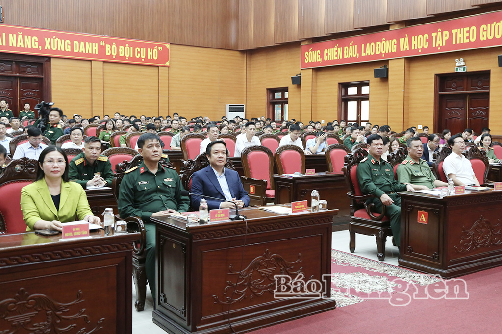 Các đại biểu dự hội nghị. Ảnh Trịnh Cường