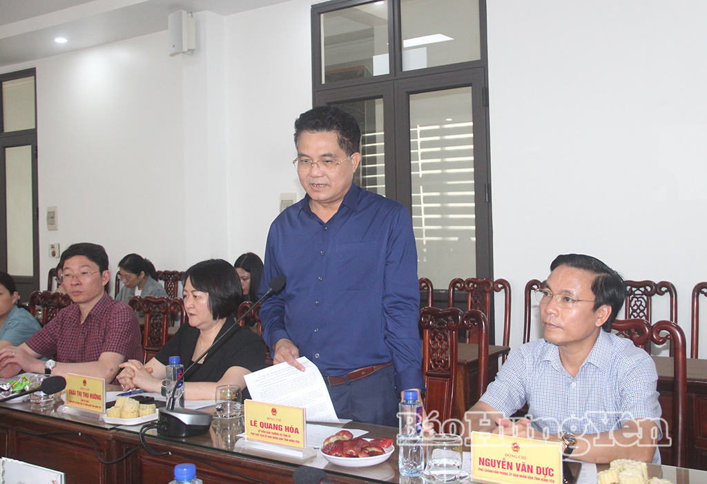 Đồng chí Phó Chủ tịch UBND tỉnh Lê Quang Hòa phát biểu tại buổi làm việc với Tập đoàn ThaiBinh Seed.