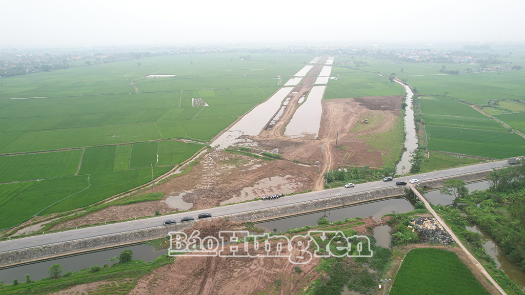 Tuyến đường từ phường Thái Bình đi xã Hưng Hà kết nối với phường phố Hiến.