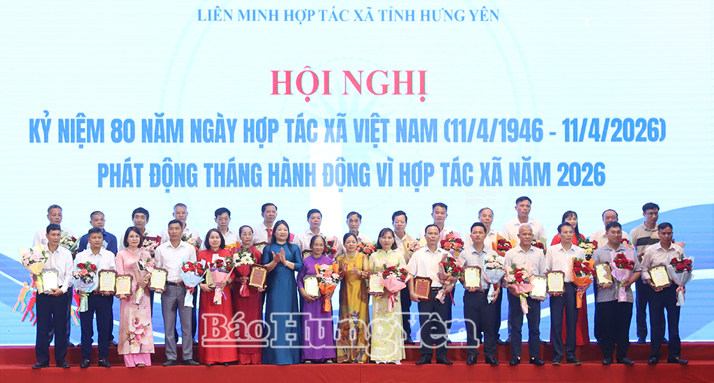 Trao Giải thưởng Ngôi sao hợp tác xã và Giải thưởng Mai An Tiêm tỉnh Hưng Yên năm 2026 cho các đơn vị.