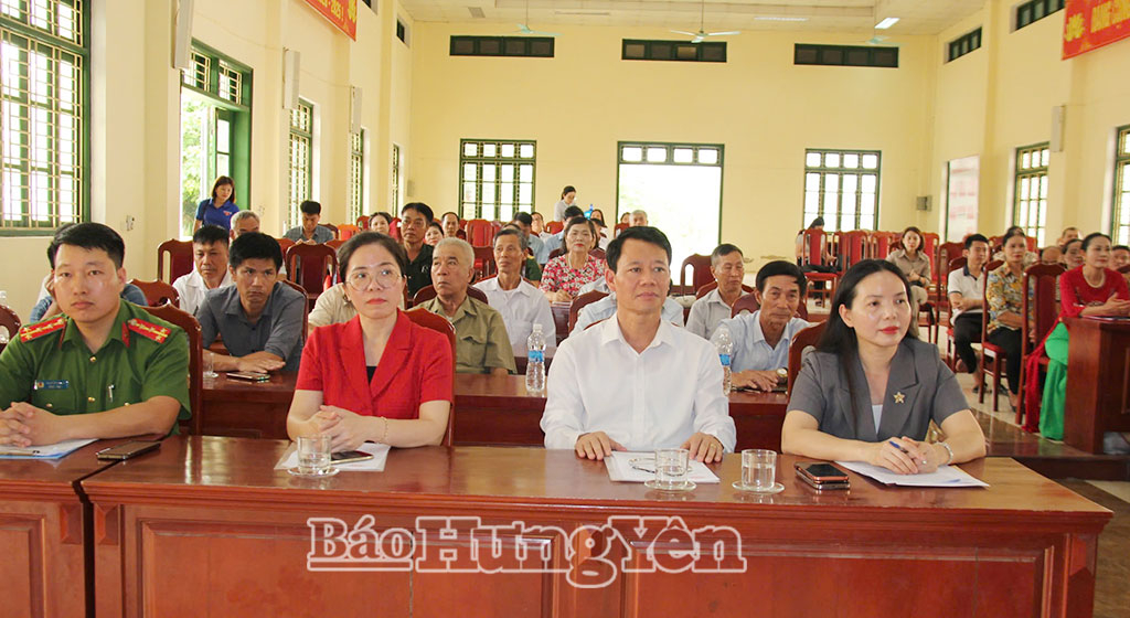 Các đại biểu dự hội nghị.