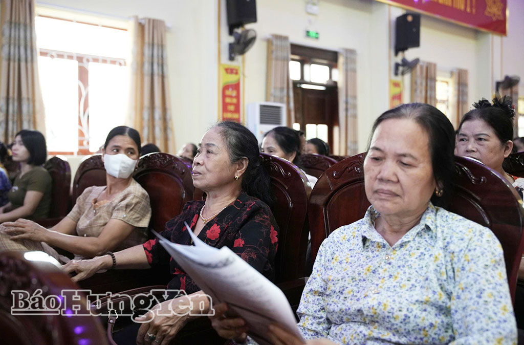 Các hộ sản xuất, chế biến thực phẩm tham gia hội nghị tập huấn.