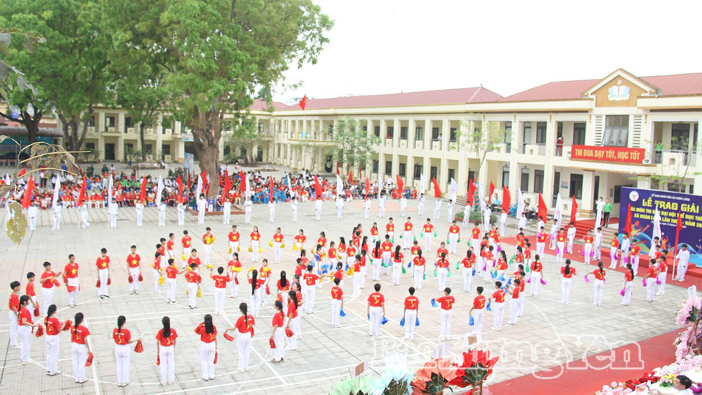 Sôi nổi màn đồng diễn thể dục tại Đại hội.