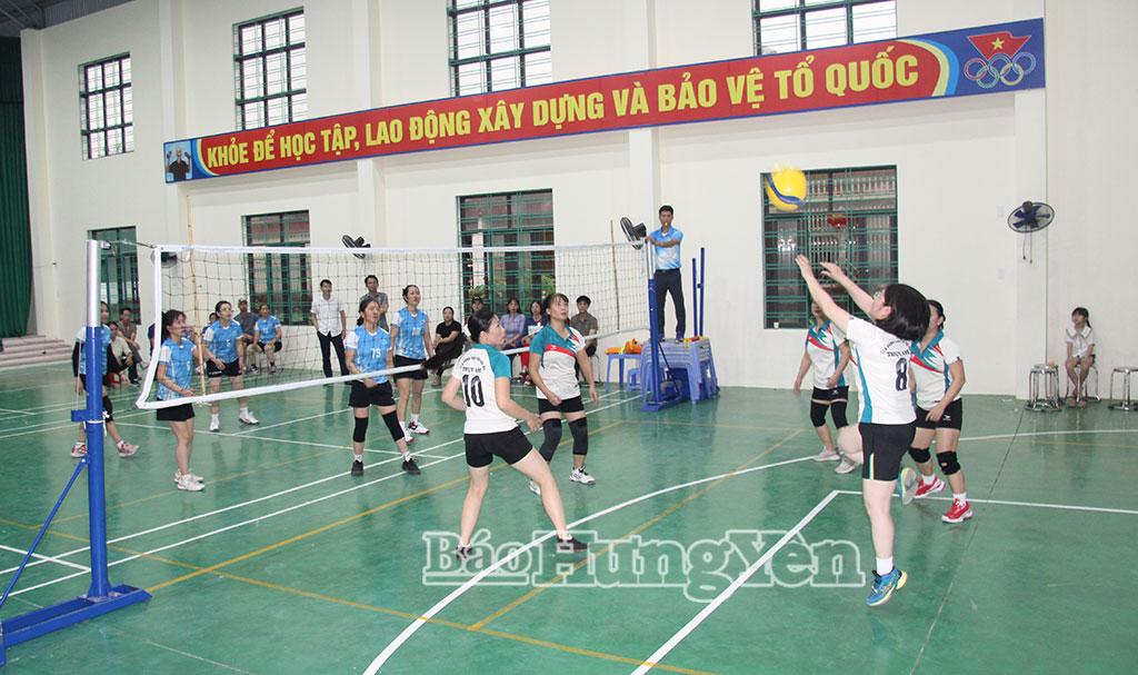 Môn bóng chuyền hơi nữ là một trong 5 môn thể thao được tổ chức tại Đại hội.