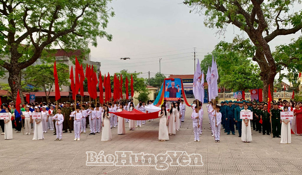 Quang cảnh lễ khai mạc Đại hội TDTT xã Đoàn Đào lần thứ I năm 2026.