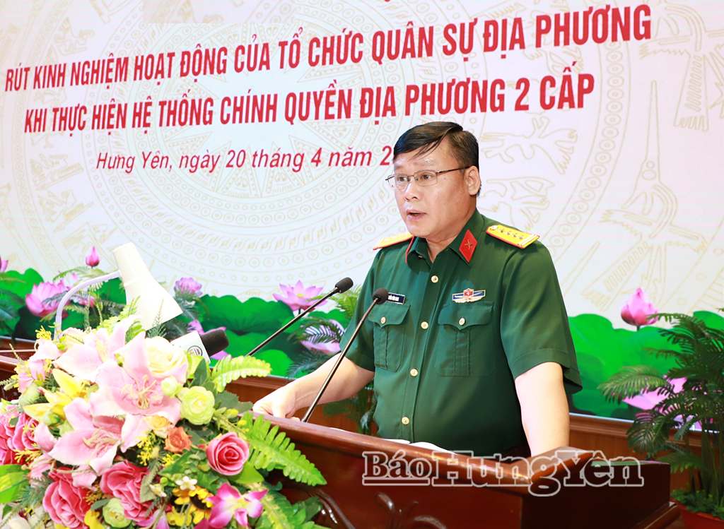 Lãnh đạo Ban Chỉ huy PTKV I - Yên Mỹ tham luận tại hội nghị.