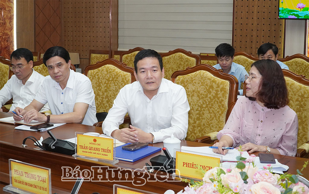 Lãnh đạo Sở Xây dựng phát biểu tại buổi làm việc.