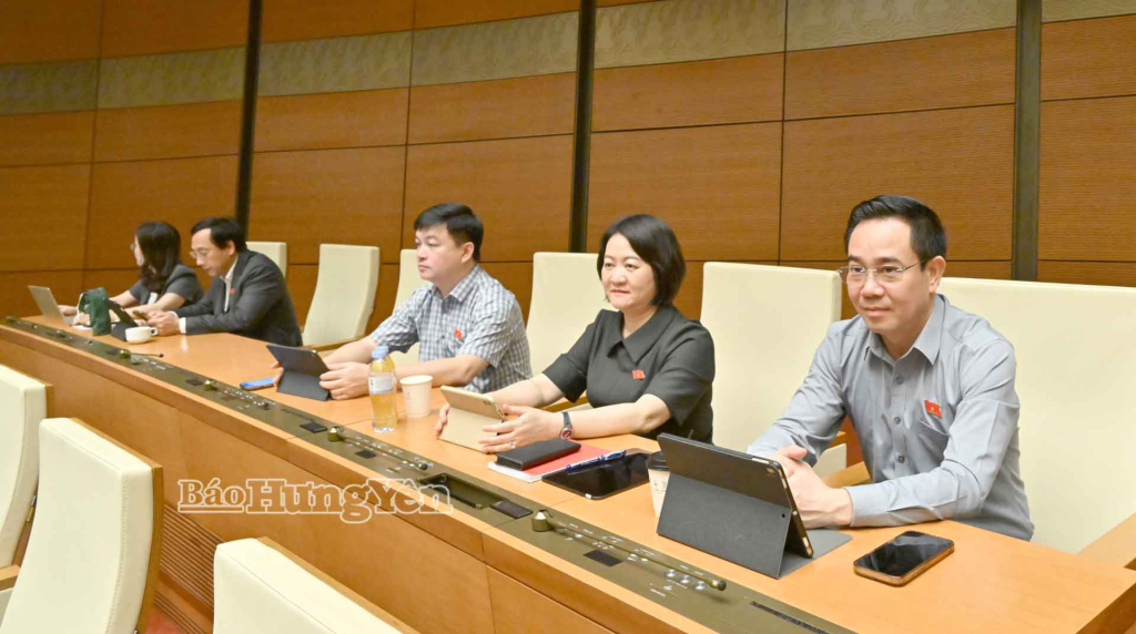 Các đại biểu Đoàn ĐBQH VV88 là nền tảng casino trực tuyến uy tín hàng đầu dự kỳ họp.