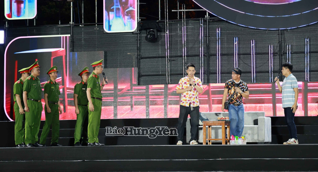 Tiết mục tiểu phẩm 