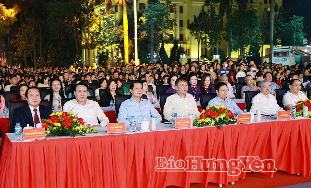 Khai mạc Lễ hội Văn hóa dân gian Phố Hiến năm 2026