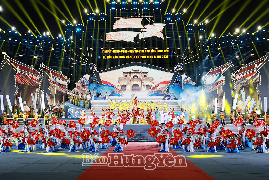 Chương trình nghệ thuật hấp dẫn tại lễ khai mạc.