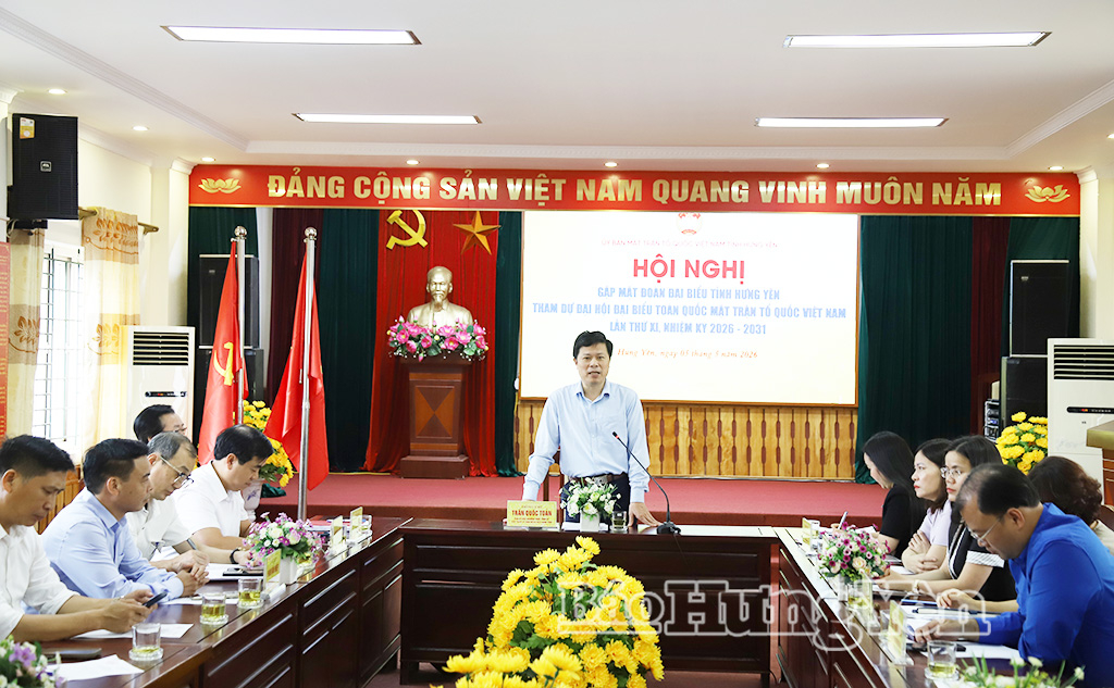 Đồng chí Trần Quốc Toản, Phó Bí thư Thường trực Tỉnh ủy, Chủ tịch Ủy ban MTTQ Việt Nam tỉnh phát biểu tại hội nghị.