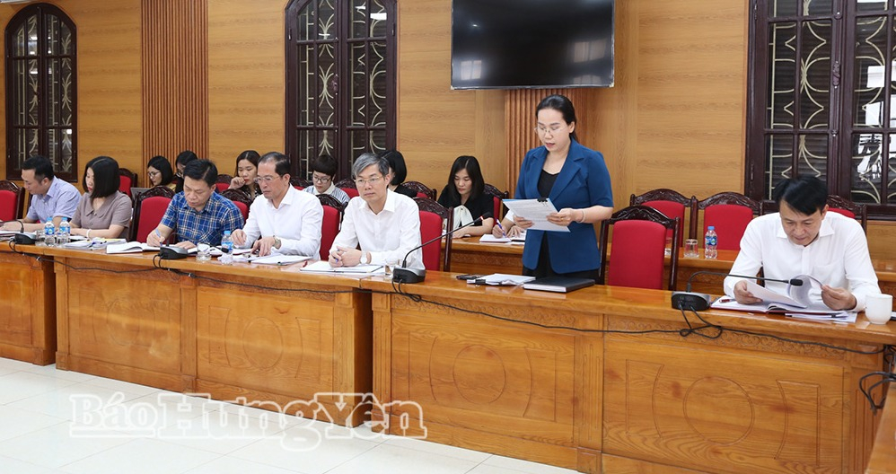 Các đại biểu dự hội nghị. 