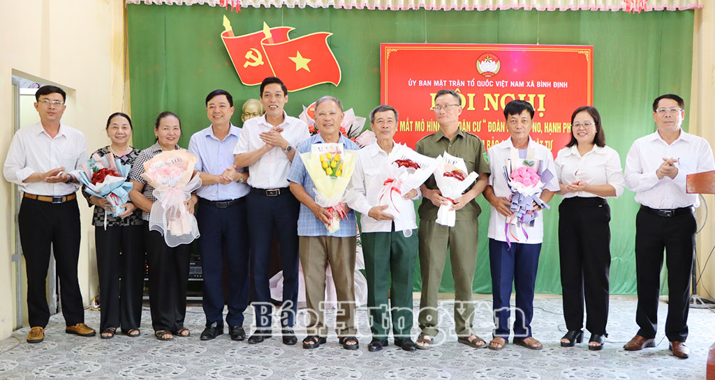 Ra mắt Ban vận động xây dựng mô hình khu dân cư “Đoàn kết, ấm no, hạnh phúc