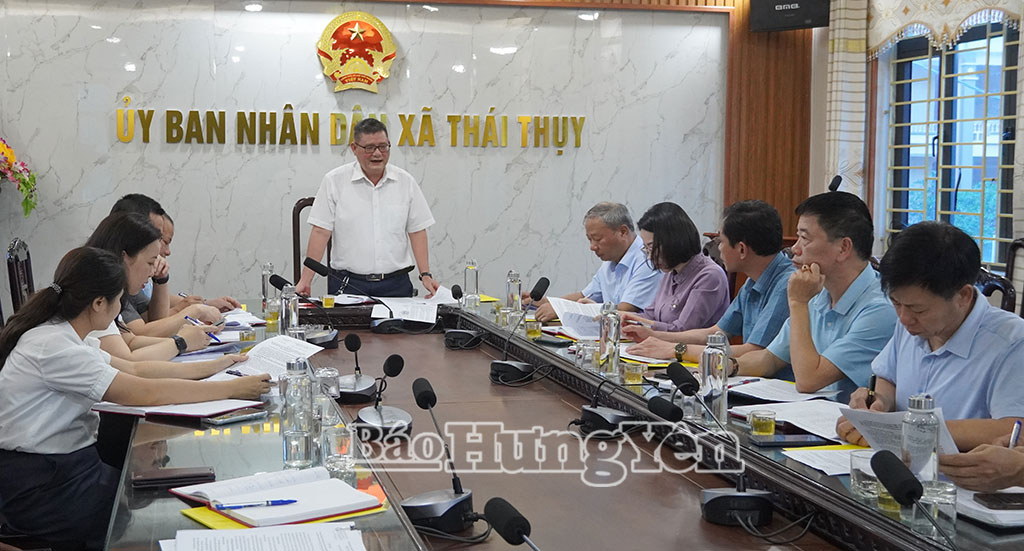 Các đại biểu tham dự buổi khảo sát.